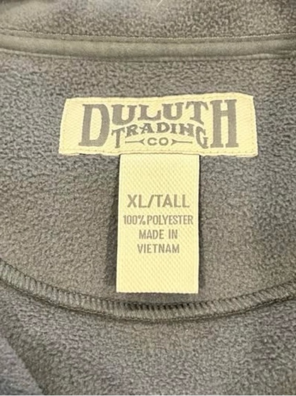 Duluth Trading Co Gray Men's Fleece Zip Vest / Size XLT - Picture 4 of 4